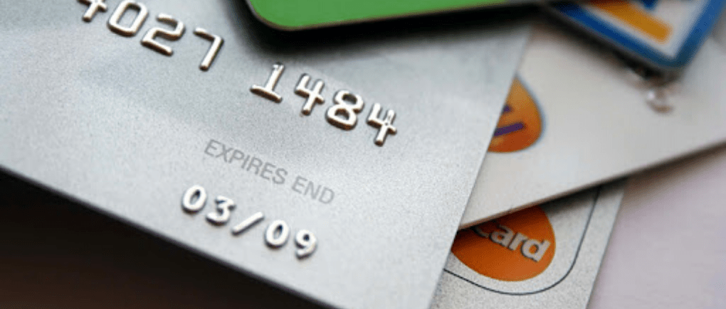 Solicitud de tarjeta de crédito enegada